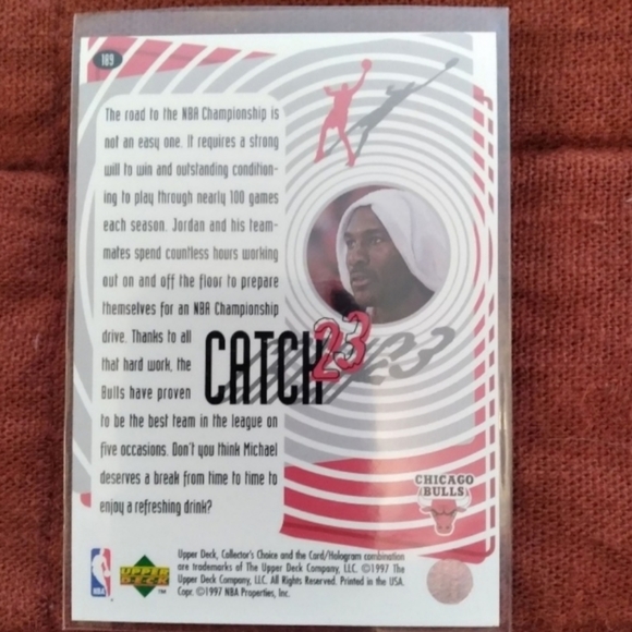 Vintage 97 Michael Jordan Basketball Card - Picture 3 of 3